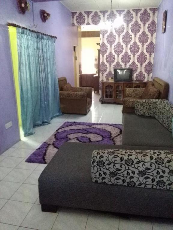 Deenaz Utara Homestay Алор-Сетар Экстерьер фото